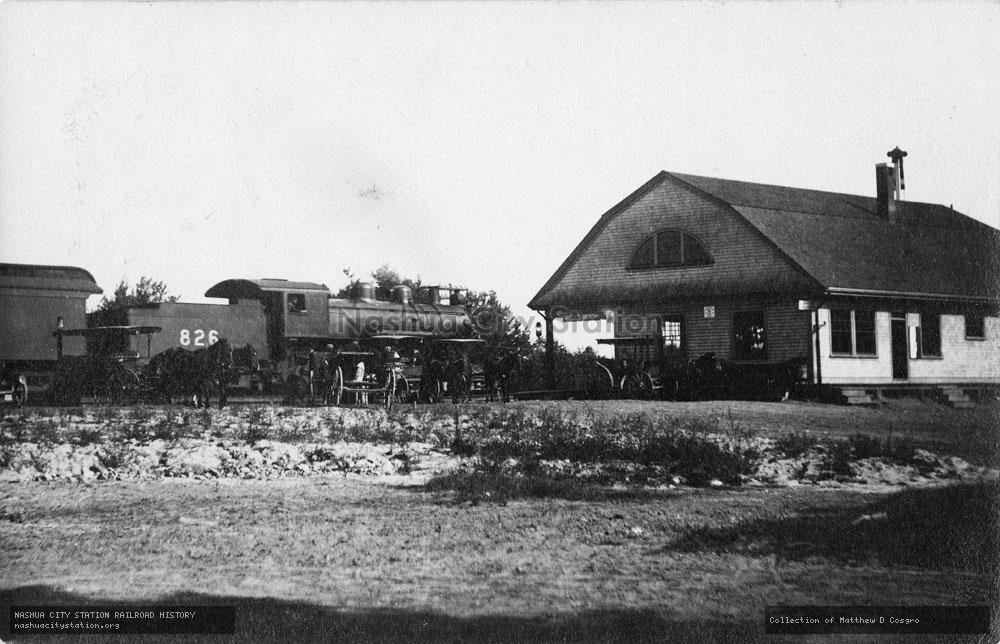 Postcard: Boston & Maine Railroad Station, Wells Beach, Maine
